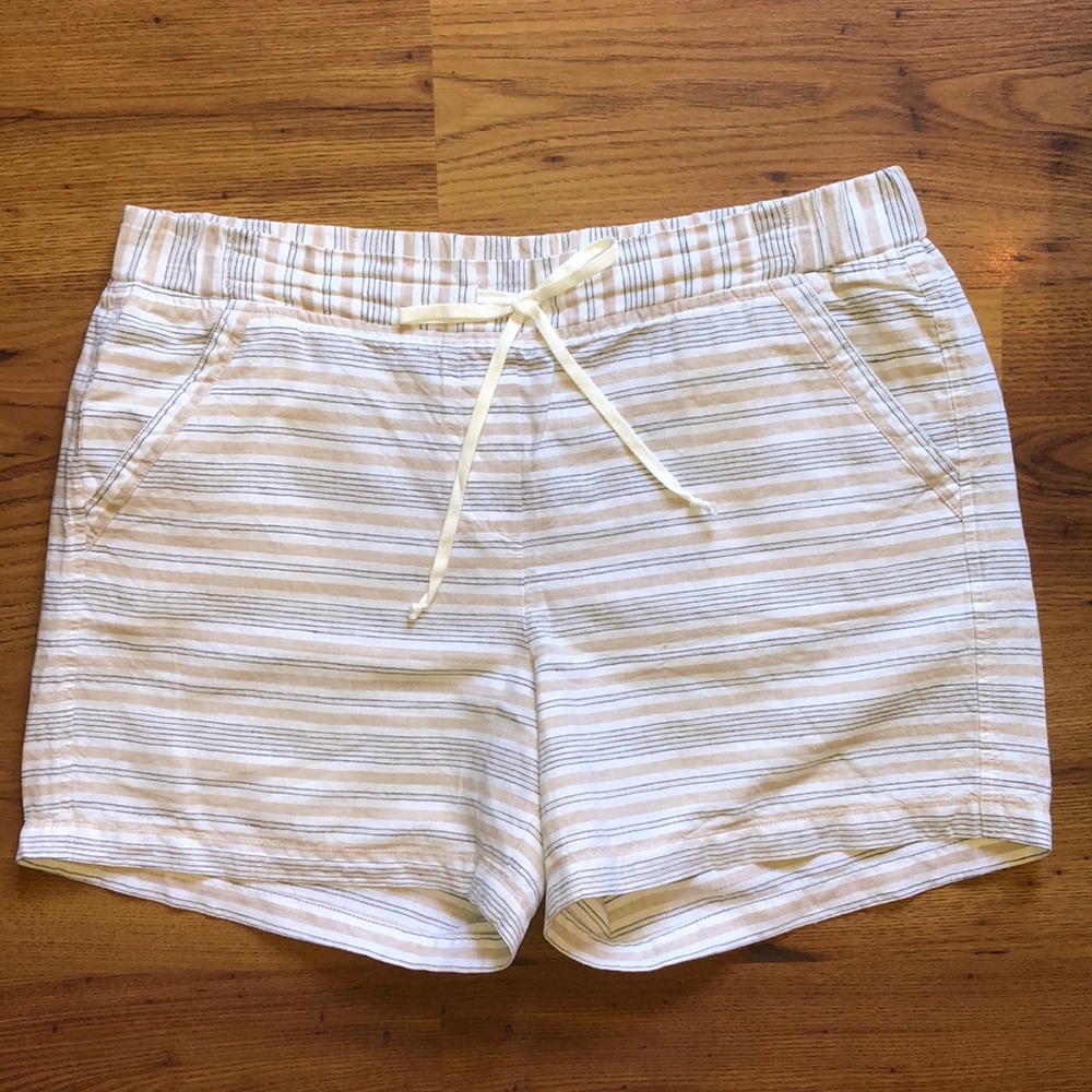 EUC Talbots linen cotton striped shorts Size L